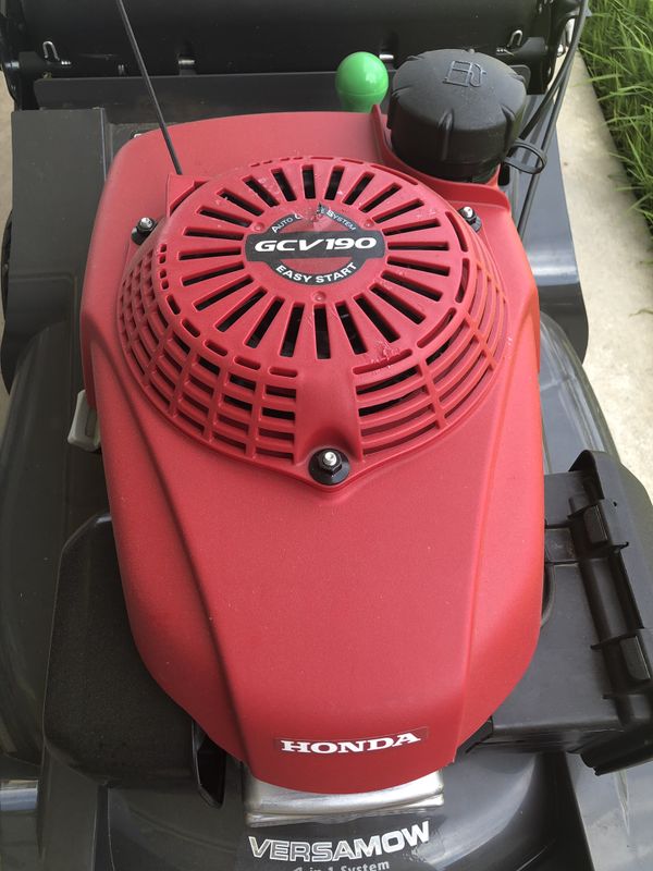 honda hrx 217 versamow 4 in 1 for Sale in Rialto, CA OfferUp