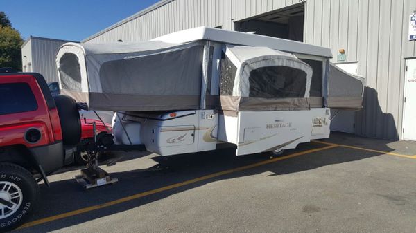 2001 Jayco Heritage Manistee pop-up camper trailer. for Sale in Peabody ...