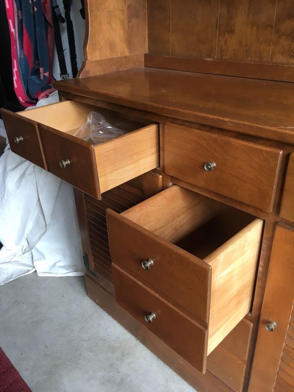 Vintage Ethan Allen 1960s Hutch solid maple Hutch for Sale in Seattle