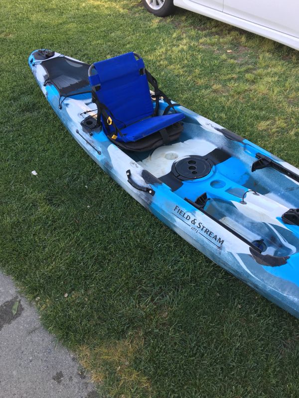 Field and stream eagle talon 120 kayak for Sale in Hanford, CA OfferUp