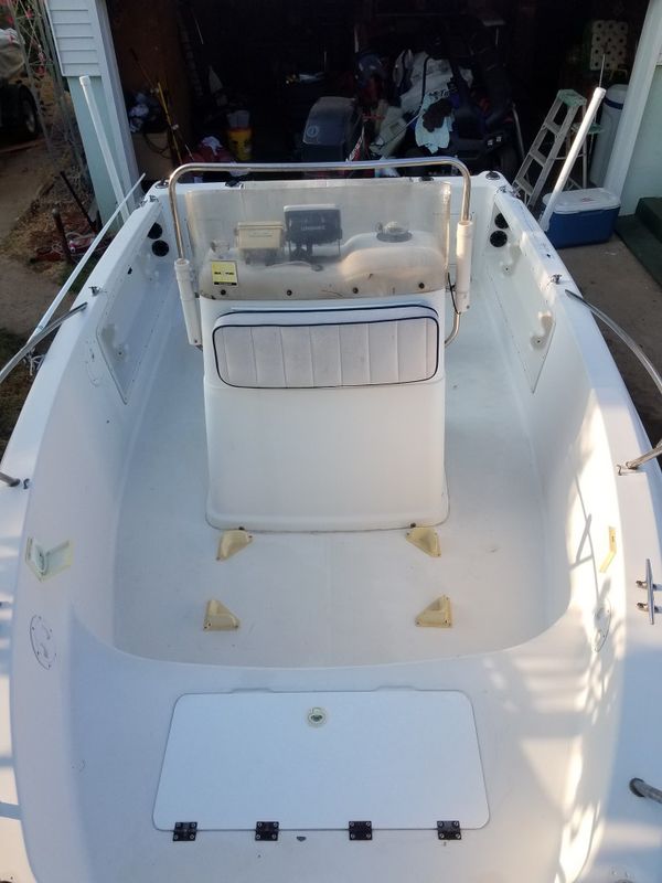 Proline 190 center console for Sale in El Cajon, CA - OfferUp