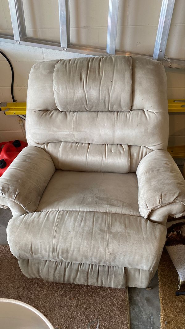 Lazy Boy Chair For Sale In Lutz FL OfferUp   040189d88c114236b4d6eadcfc89c051 