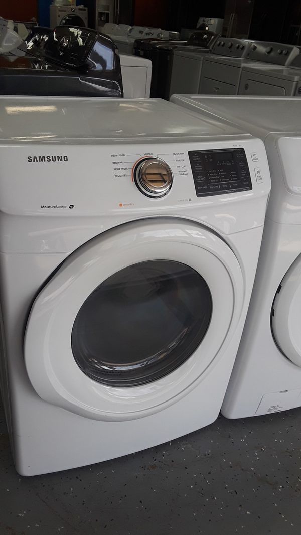 SAMSUNG WASHER AND DRYER SET VRT STEAM for Sale in Lawrenceville, GA