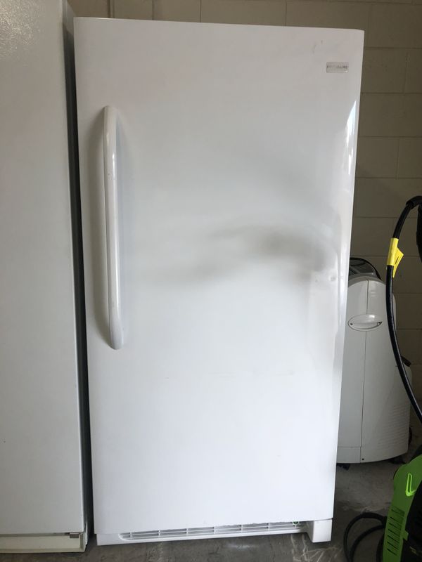 New freezer stand up Frigidaire for Sale in Orlando, FL - OfferUp