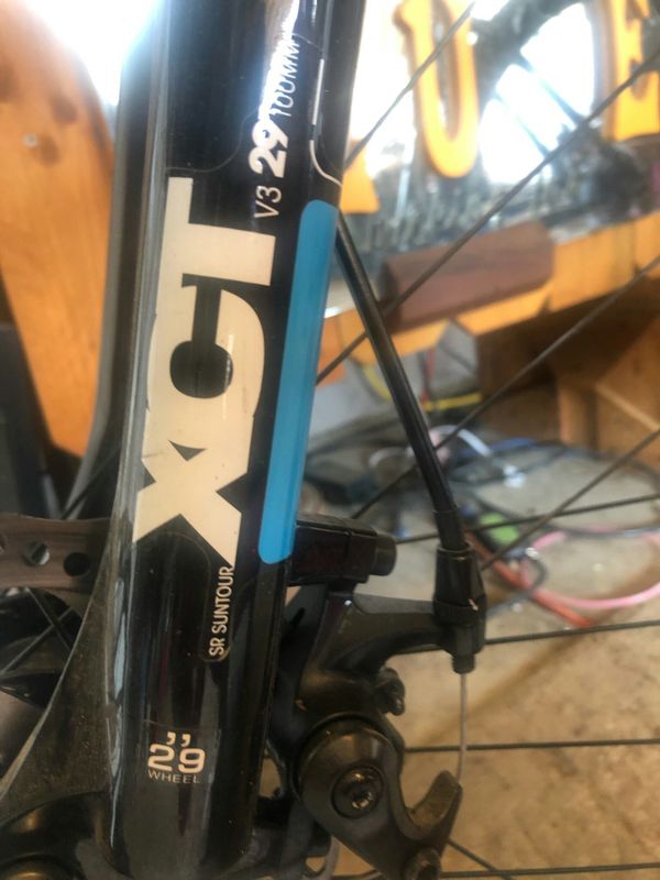 Diamondback SR Suntour XCT V3 29 100MM for Sale in Fishers, IN - OfferUp