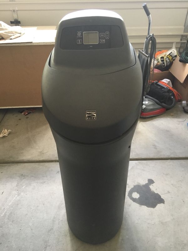 Kenmore Elite water filter, softener combo unit for Sale in Las Vegas