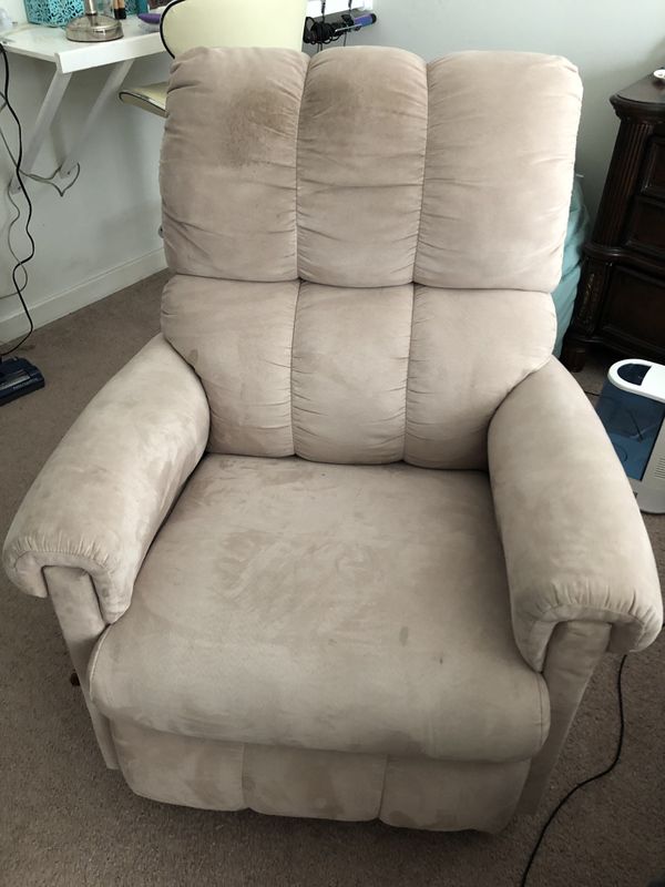 Lazy boy Suede recliner for Sale in Wilmington, NC OfferUp