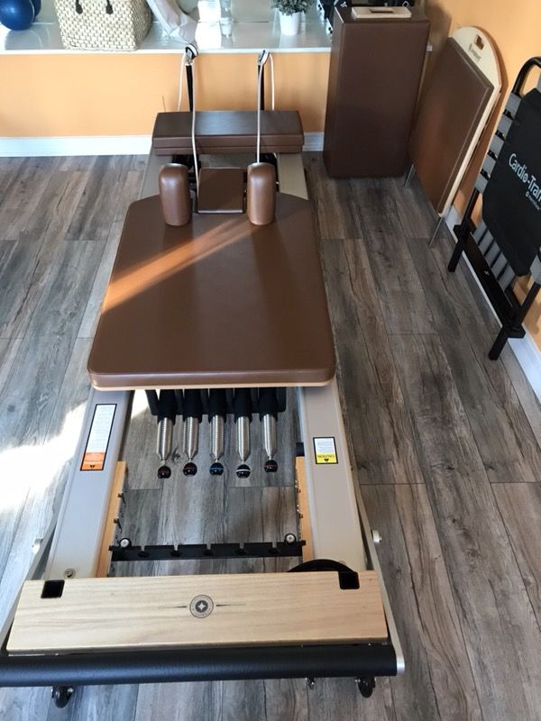 PILATES V2 MAX REFORMER MERRITHEW (STOTT) 2016 for Sale in Los Angeles