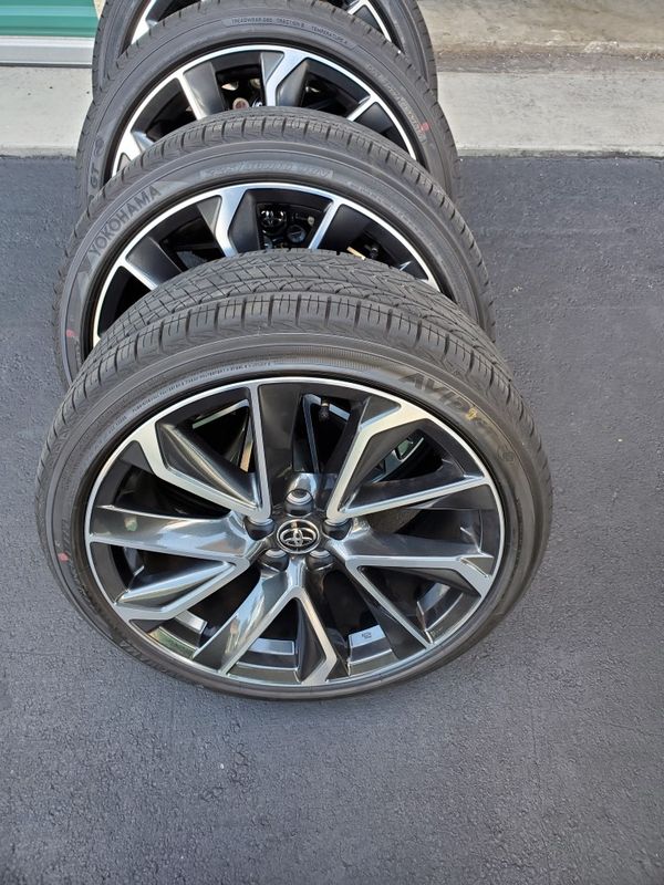 Toyota Corolla 2020 Tires