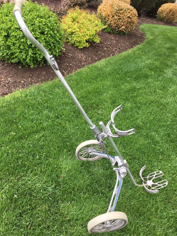 Bag Boy Vintage Push / Pull Golf Cart for Sale in Bolingbrook, IL OfferUp