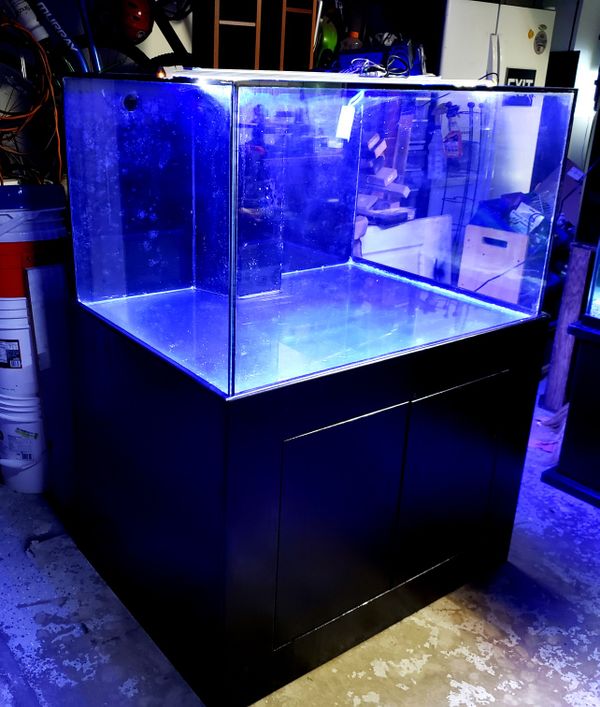 Starfire 130 gallon rimless fish tank/aquarium for Sale in Corona, CA