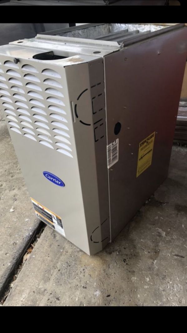 Furnace gas 90,000 btus ( used ) works good for Sale in Chicago, IL
