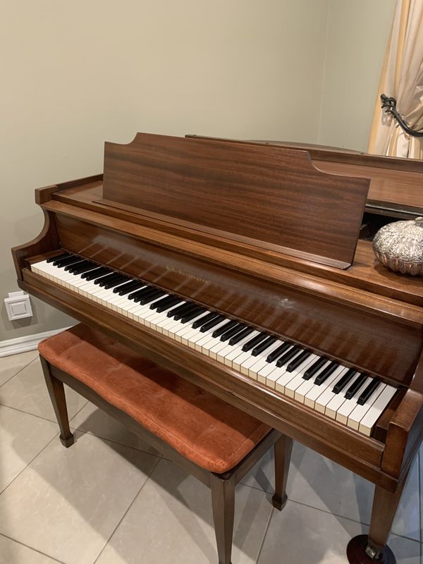 Piano for sale baby grand brown for Sale in Woodland Hills, CA - OfferUp