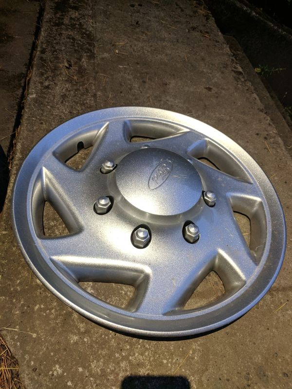 Ford Van Hubcaps 16 inch for Sale in Seattle, WA OfferUp