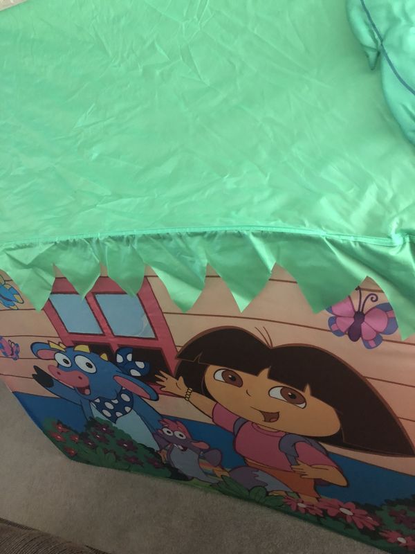 Dora the Explorer House POP UP Tent Mega Treehouse. Excellent condition