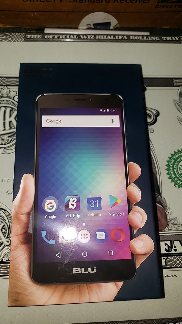 1- BLU Studio M6 LTE (Black,18GB)/1-IPhone X (Silver,64GB ...