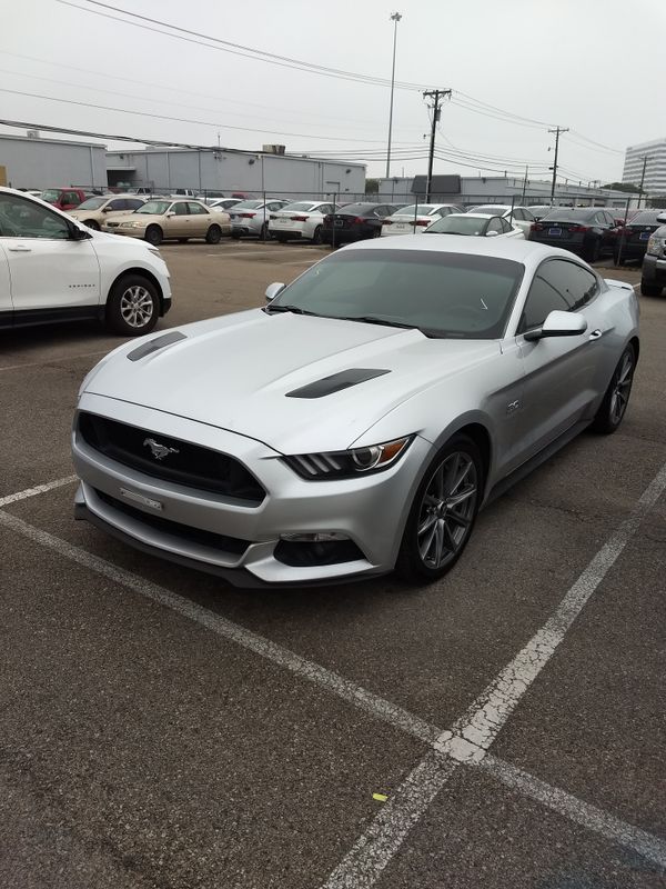 New and Preowned Cars Trucks SUV for Sale in Dallas, TX OfferUp