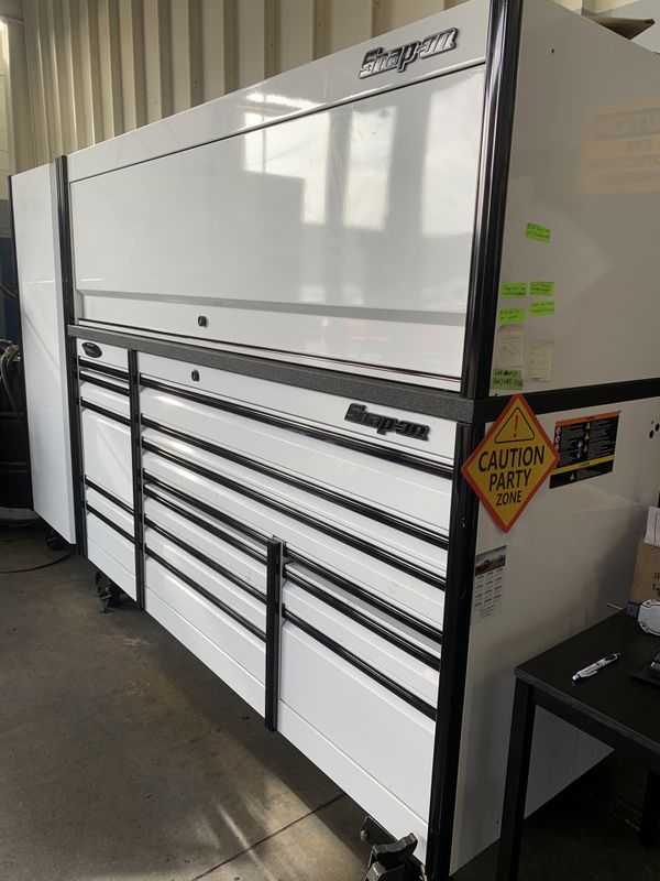 84 inch Snap On Epiq tool box (NEED SOLD ASAP/ O.B.O) for Sale in ...