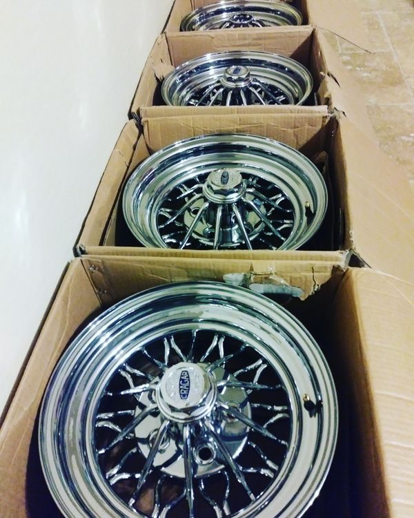 Star wire 30 spoke rims . wheels. Classic . lowrider . impala. Cadillac ...