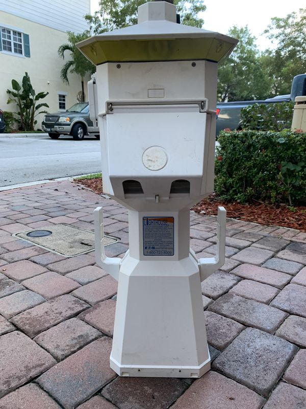 Eaton Lighthouse power pedestal for Sale in Pompano Beach, FL OfferUp
