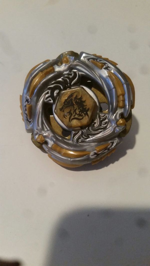 el drago beyblade gold