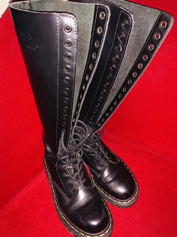 Vintage Doc Martens 20 Hole Lace Up Knee High Boots for Sale in Las