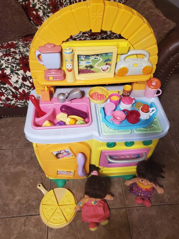 toy kitchen dora