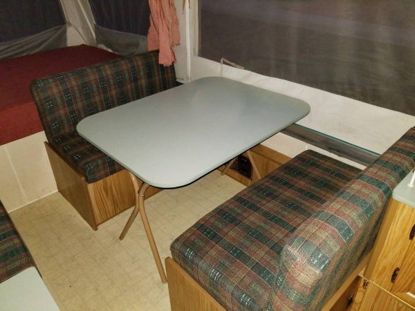 1992 coleman pioneer pop up camper