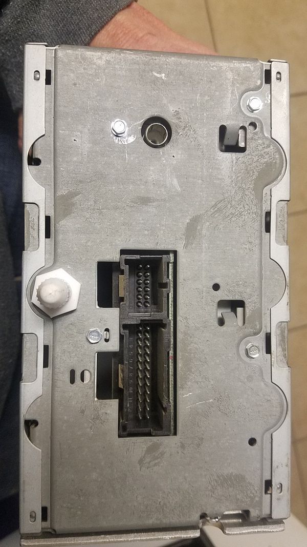 Delphi Delco electronics systems. GM radio from '05 Chevy for Sale in