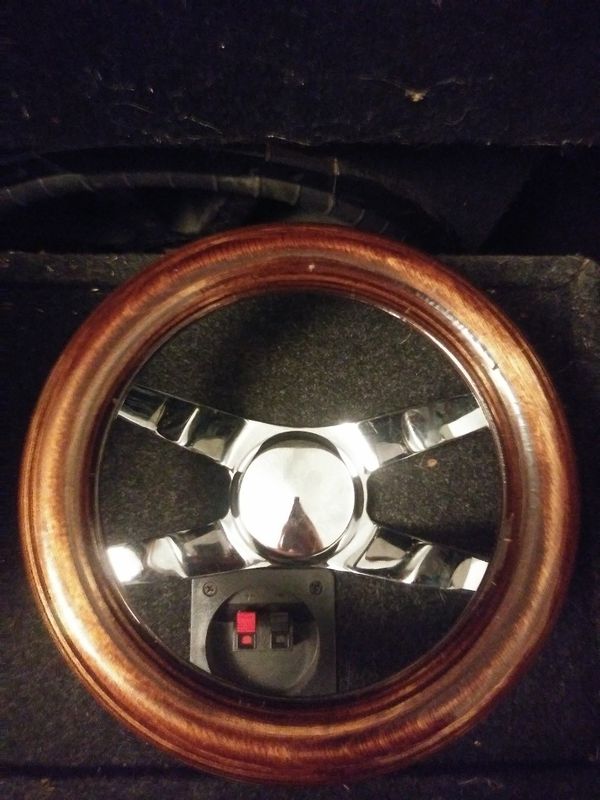 Small lowrider fat grip wood steering wheel for Sale in Denver, CO OfferUp