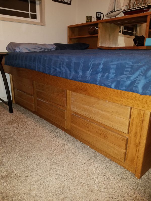 Oak Waterbed with drawers and storage for Sale in Milwaukie, OR OfferUp