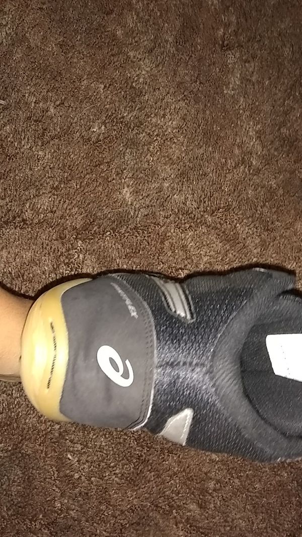 Asics Matflex Wrestling shoes (9)1/2 for Sale in Phoenix