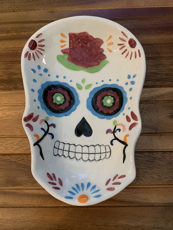 Ceramic Sugar Skull Dish 6x9” for Sale in Phoenix, AZ - OfferUp