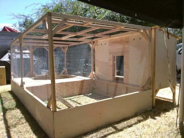 Fusti with Stand (2 Liter). All stainless Steel. Includes