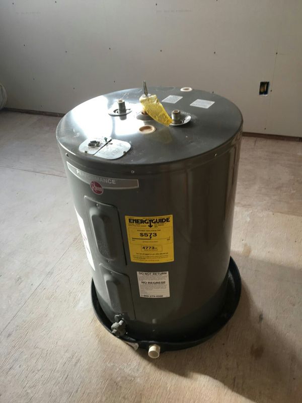 Rheem Performance 38 gal electric water heater for Sale in Marysville