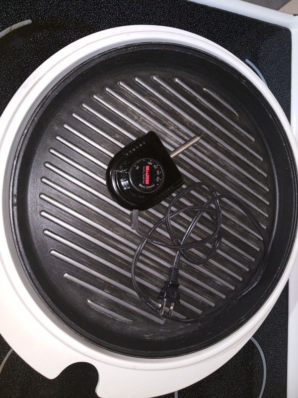 Maxim Healthy Saute Pan/ Electric Indoor Grill With Lid for Sale in