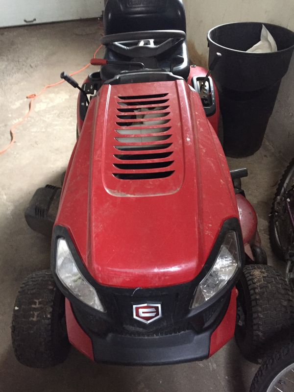 Craftsman T2200 ride on lawn mower for Sale in Bridgeport, CT OfferUp