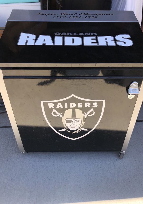 Stainless steel raiders party ice chest. for Sale in Hemet, CA OfferUp