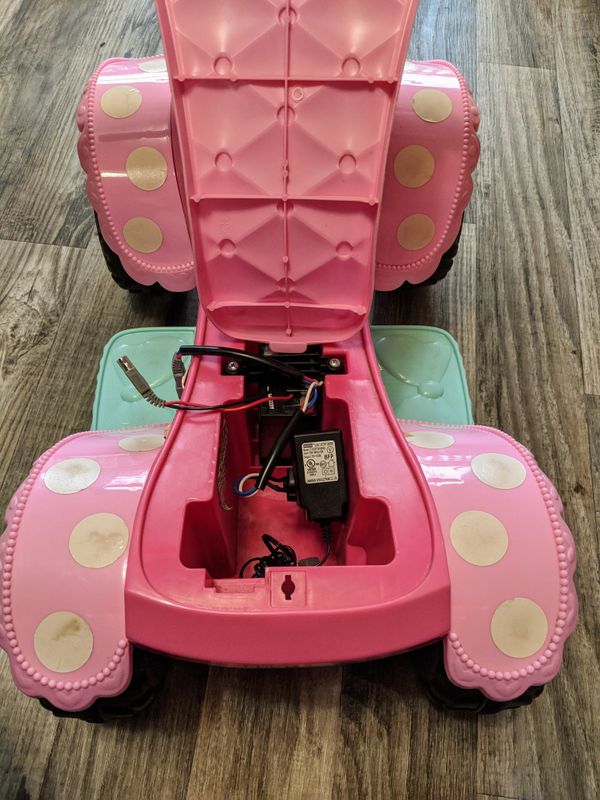 minnie mouse power wheel scooter