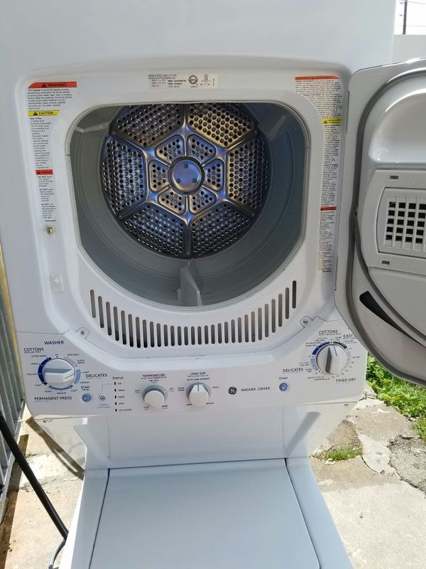27" general Electric stackable washer and dryer for Sale in Miami, FL