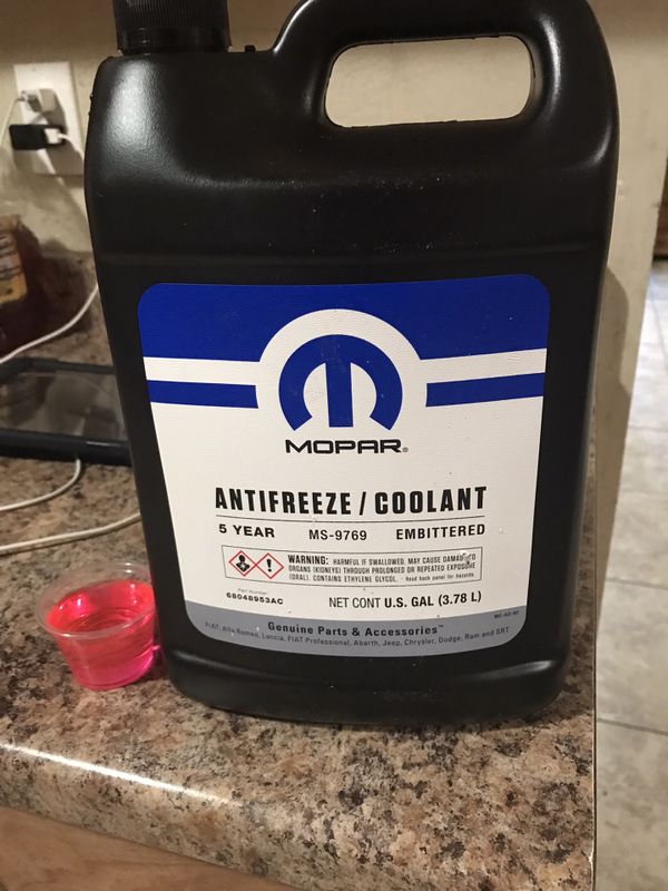 ANTIFREEZE/ COOLANT $15 ORIGINAL MOPAR for Sale in Phoenix, AZ - OfferUp