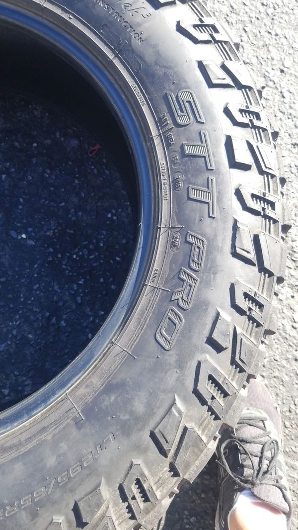 Cooper discoverer 35" inch lt 295 65 20 2956520 tire 1 single used for