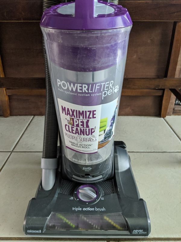 Bissell Power Lifter Pet upright bagless vacuum model number 1309 for