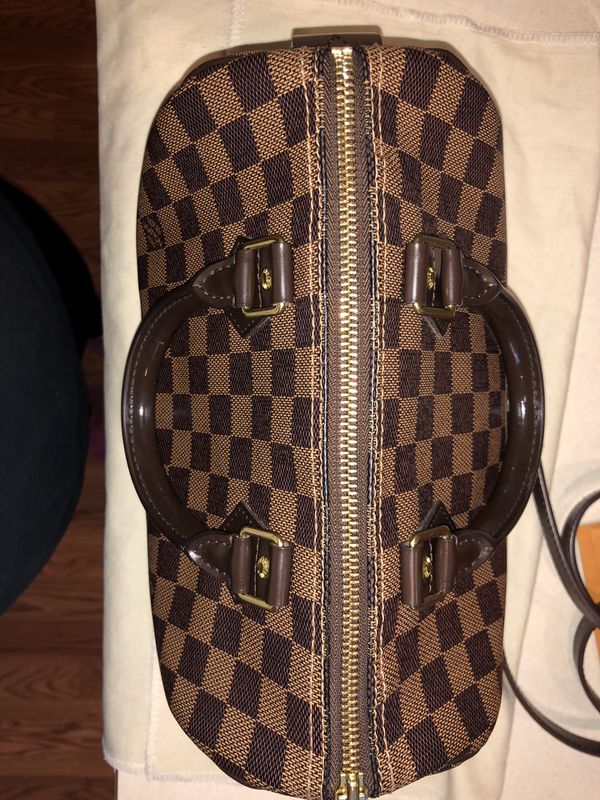 Louis Vuitton Speedy ***REDUCED PRICE *** for Sale in Issaquah, WA - OfferUp