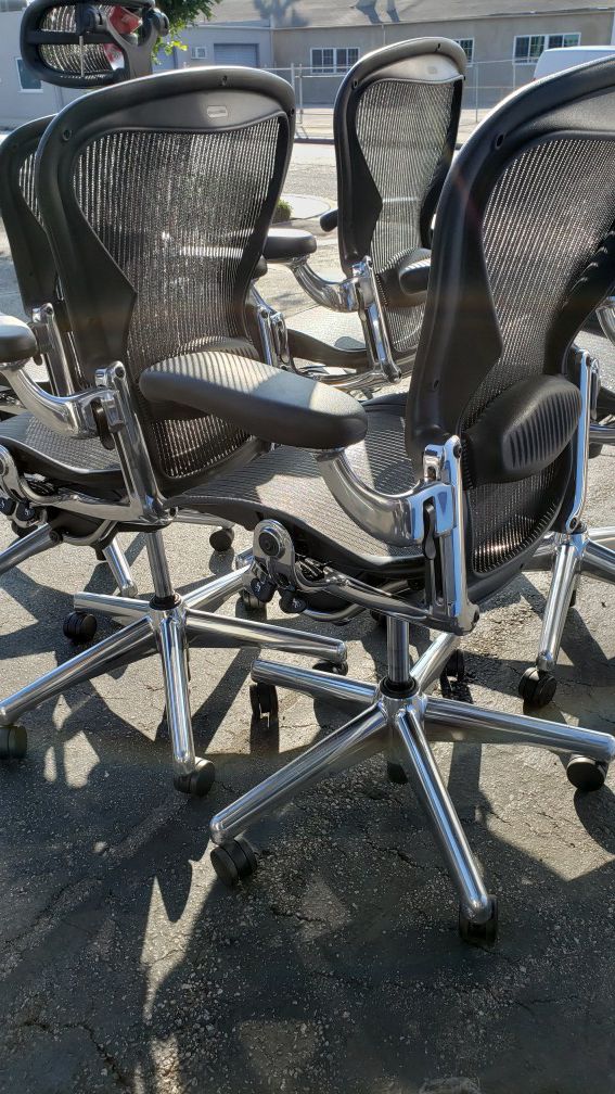 HERMAN MILLER EXECUTIVE AERON CHAIRS POLISHED ALUMINUM FULLY LOADED