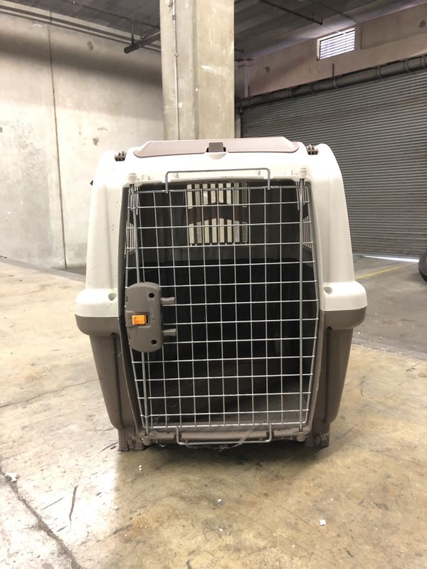 Skudo dog crate cage for Sale in Los Angeles, CA OfferUp