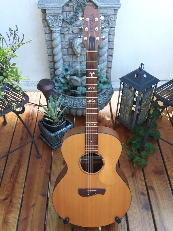 Tacoma acoustic guitar for Sale in Whittier, CA - OfferUp
