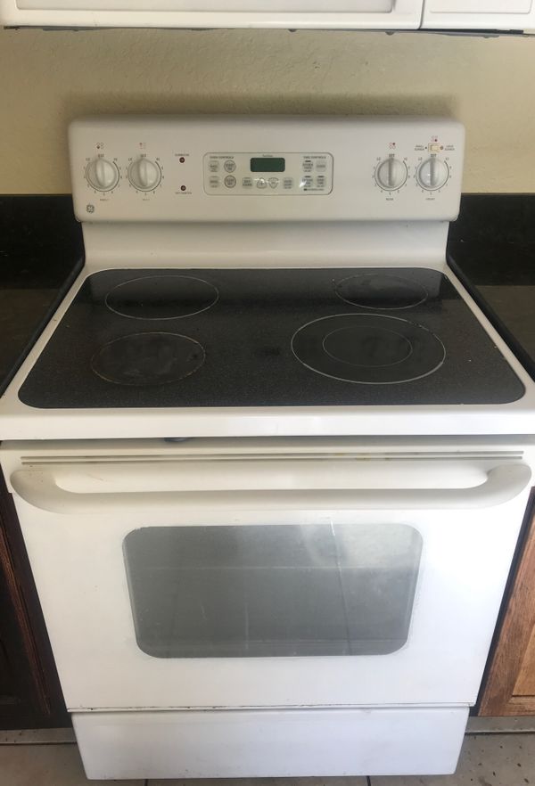 General Electric Stove for Sale in North Miami, FL OfferUp
