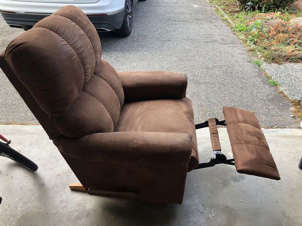 lazy boy 32 inch wide wallsaver recliners lazy boy 32 inch wide wallsaver recliners