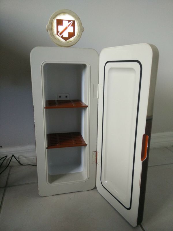 Juggernog mini fridge for Sale in Miami, FL - OfferUp